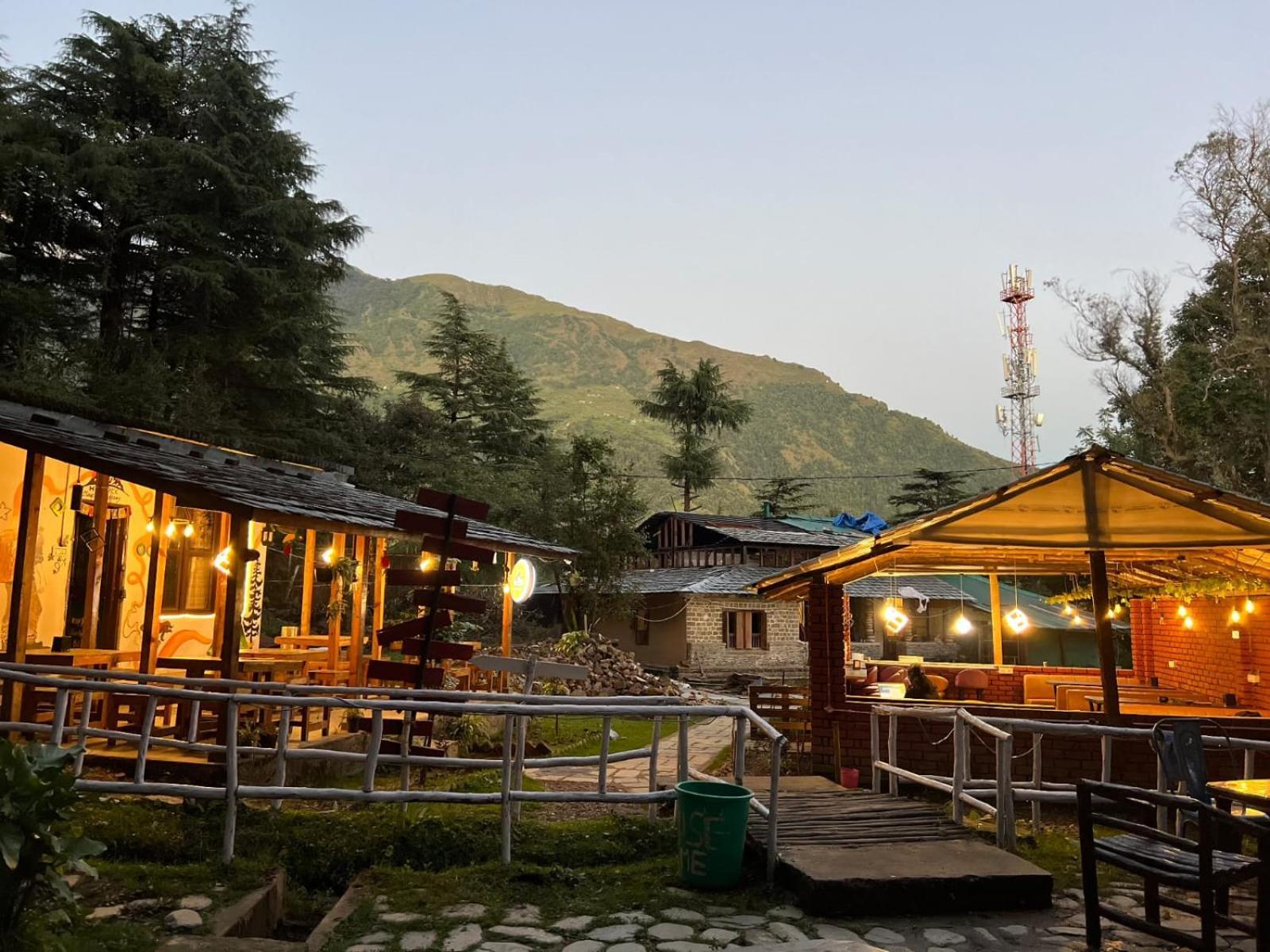 Himtrek Stays,Mcleodganj McLeod Ganj Zewnętrze zdjęcie